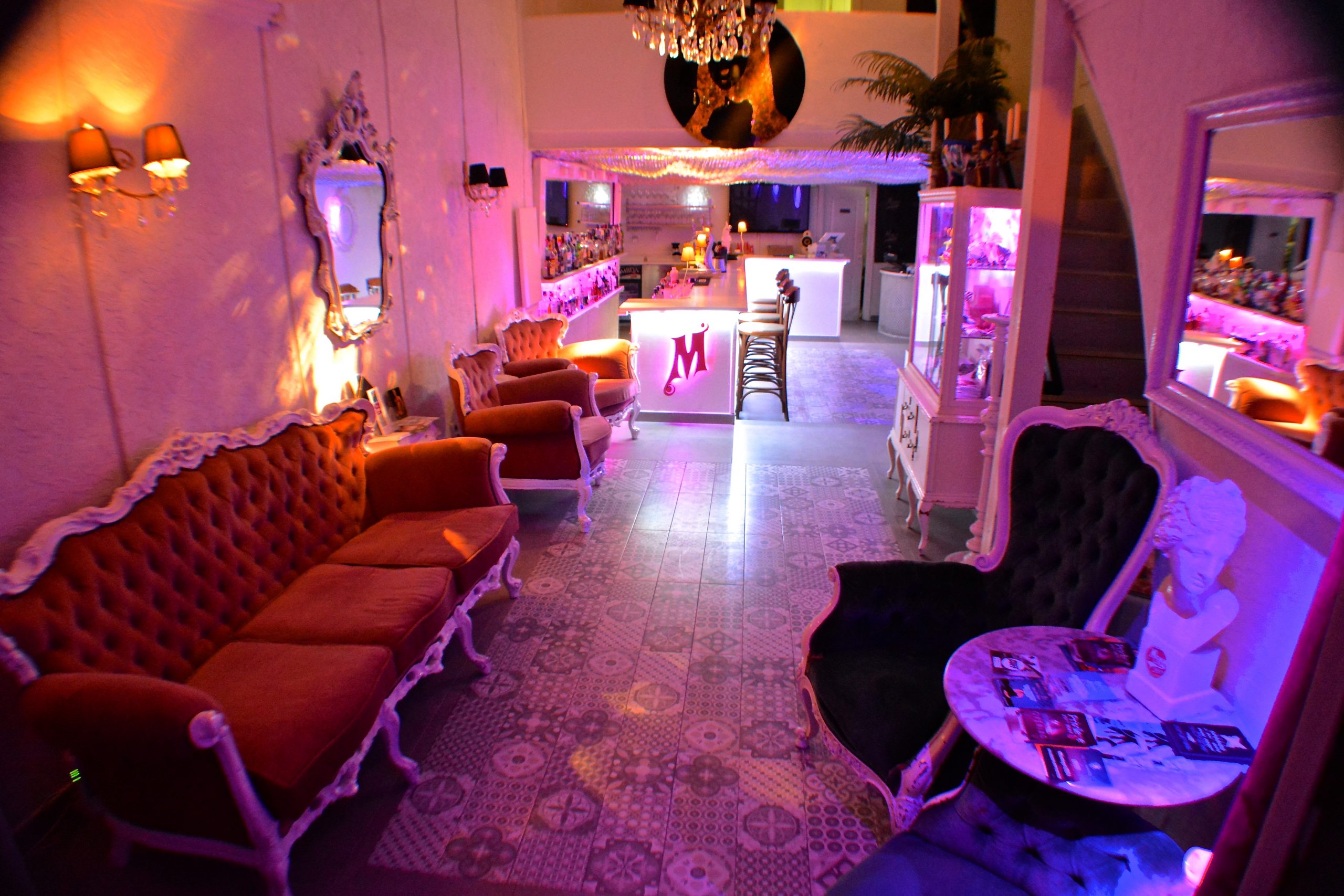 Not just a bar but the perfect meeting point in Ibiza Town